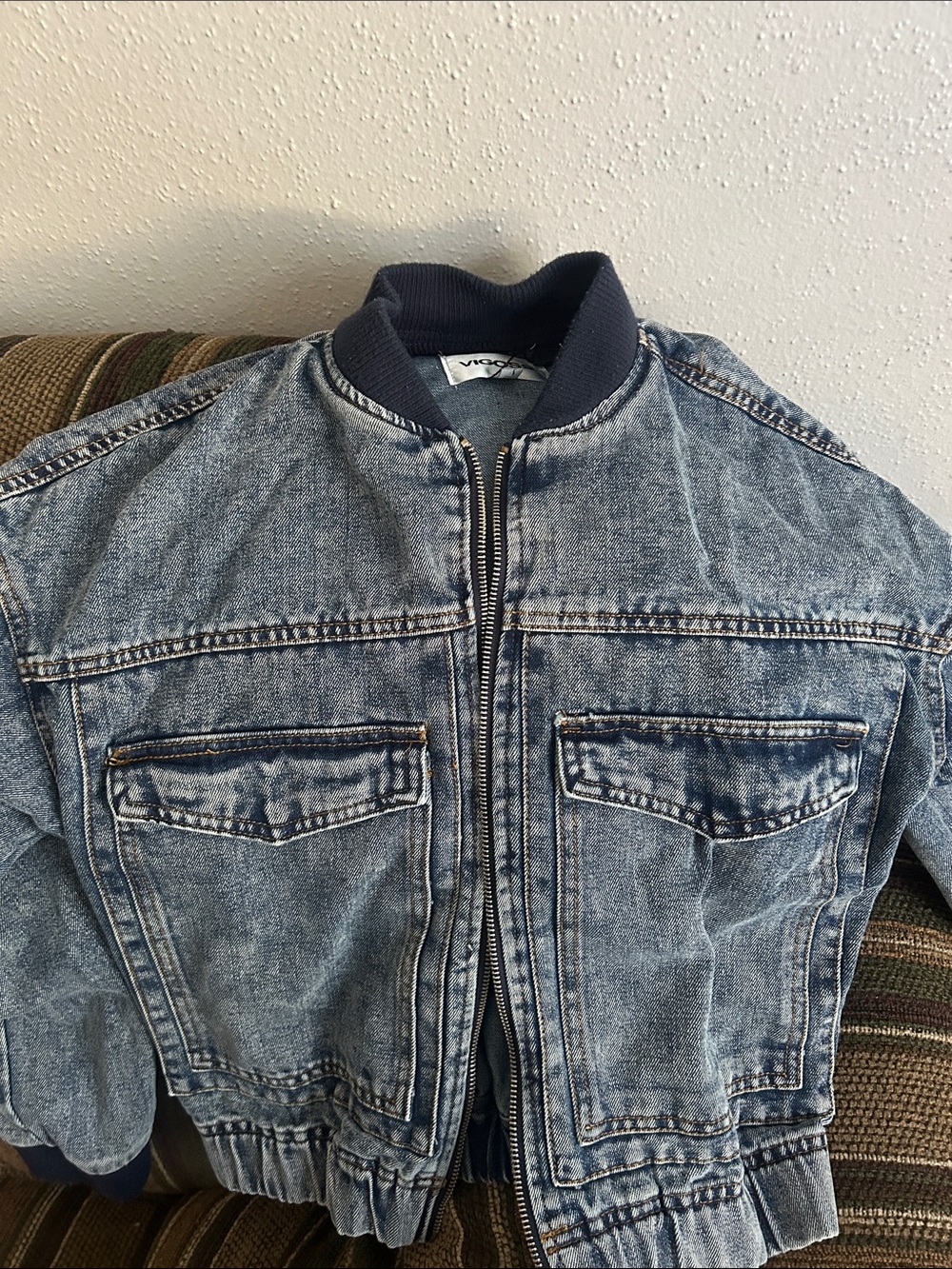 VIGOSS  Blue Denim Bomber Jacket with Ribbed Collar